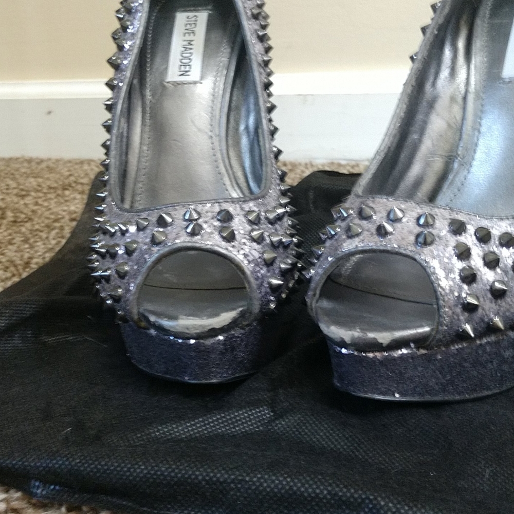 🚫SOLD  Steve Madden spiked high heel - Picture 4 of 8